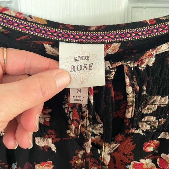 Knox Rose Floral Long Sleeve Lightweight Blouse Medium - Picture 3 of 3